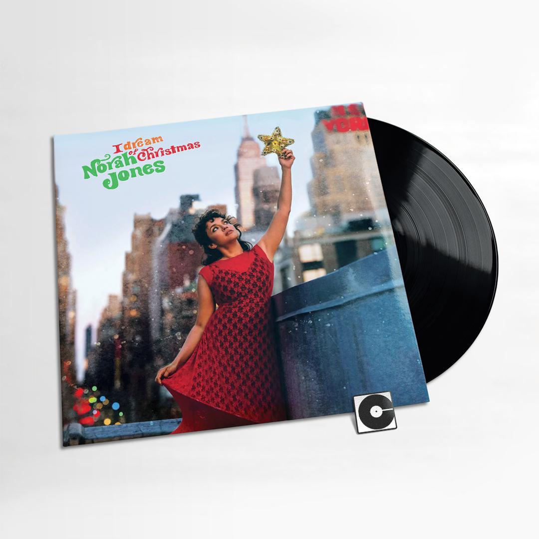 Norah Jones - "I Dream Of Christmas"